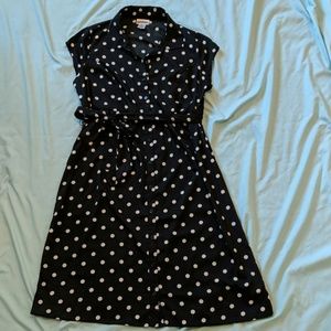 Blue and white polka dot maternity dress!